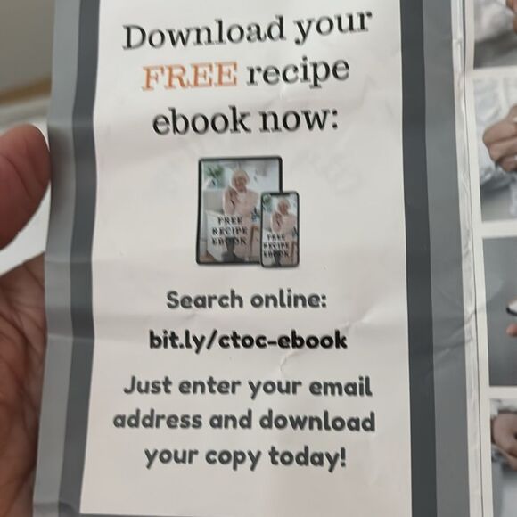 Set of TWO Elegant Black and White Polka Dot Mugs NWOT - Picture 8 of 8